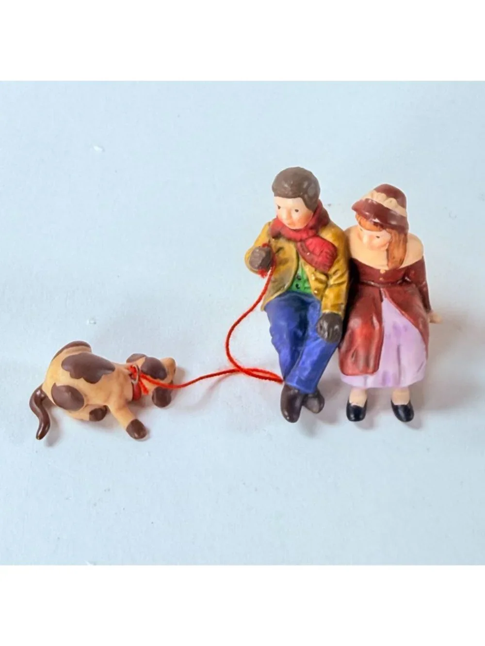 Dept 56 Heritage Village Christmas At The Park Set Of 3 Sitting Figures 5866-1